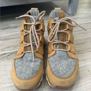 Sorel Tan and Gray Winter Boots
